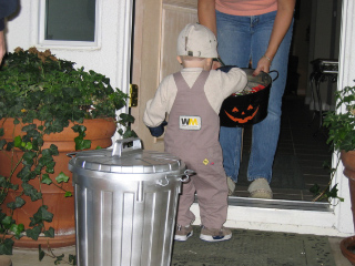 halloween_nbsp_2004_nbsp_008.jpg